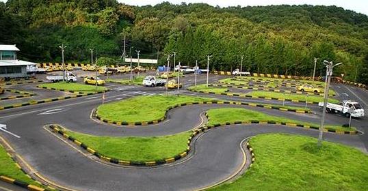 學車要多少錢學費，跟考試通過率有關