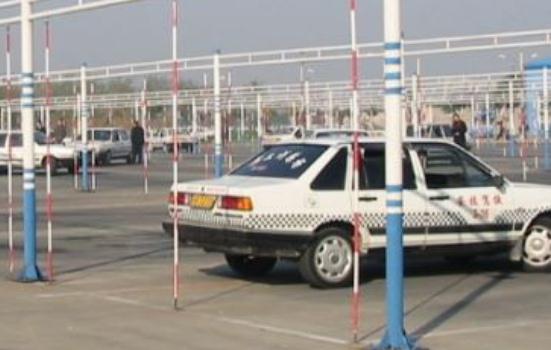 學車c1和c2哪個好，C1更受歡迎