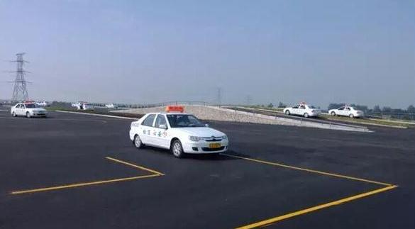 科目二考試注意事項和細節，一定要注意養成習慣性操作