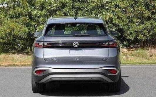 上汽大眾ID.4 X公布售價(jià)，提供402、520、555三種續(xù)航選擇