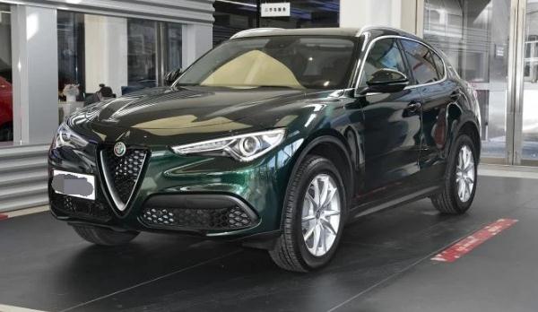 2021款Giulia/Stelvio,實力相當難選擇