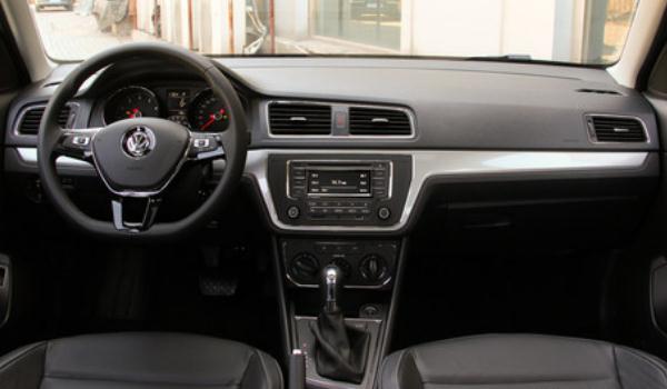 十五萬買什么車好，大眾朗逸值得擁有（符合年輕人口味）