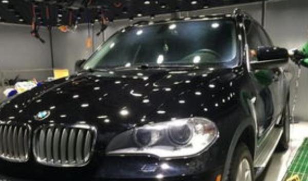 學(xué)汽車美容哪里有正規(guī)的學(xué)校，口碑好規(guī)模大（學(xué)習(xí)態(tài)度也很重要）