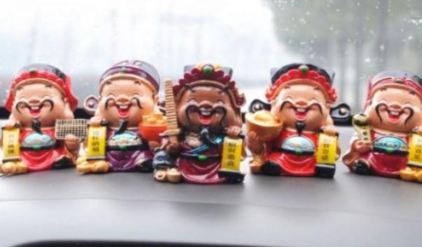 汽車擺件飾品大全圖片及價格，精致為首選（與車內飾協調）