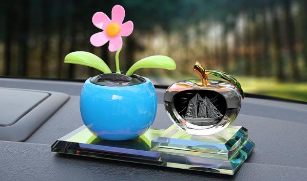 最流行的汽車內飾擺件，這些都是最受歡迎的（與內飾搭配協調）