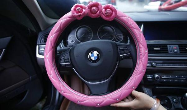 汽車裝飾用品都有哪些，這些常見的你了解嗎（實用性強(qiáng)更合適）