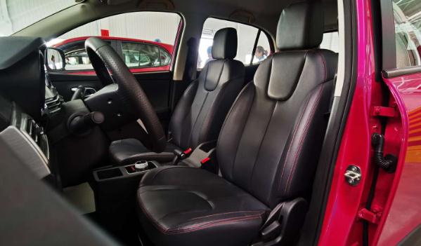 2021款大運(yùn)遠(yuǎn)志M1上市,新車售價20.38-25.88萬元(續(xù)航405km)++