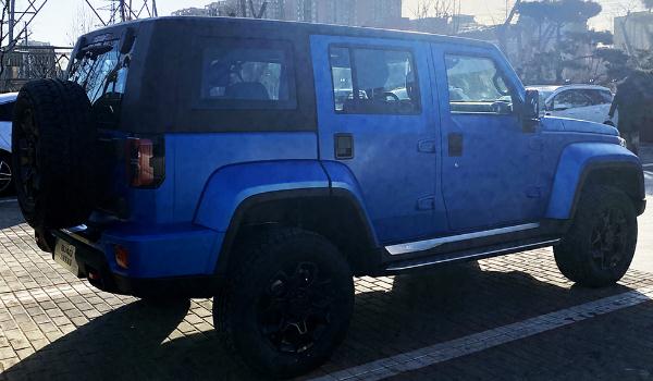 北京BJ40刀鋒英雄版上市,自駕游就選它(價格實惠)