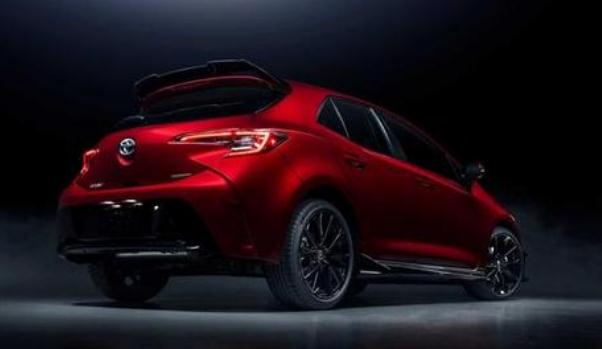 運動外觀套件，豐田卡羅拉兩廂特別版（代表車型）