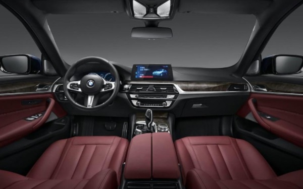 寶馬5系內飾再升級 最新寶馬5系怎么樣