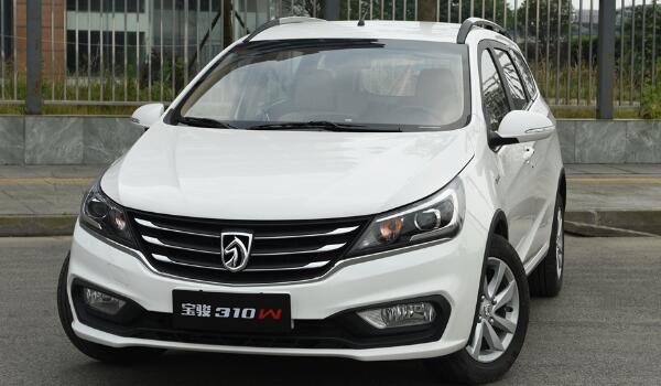 最愛國產(chǎn)1.5排量發(fā)動機(jī) 寶駿新款車型2020上市車自動擋