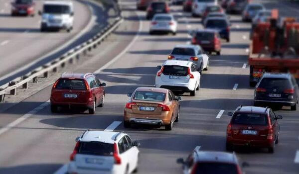 8座小型面包屬于小型車 c1駕照能開什么車