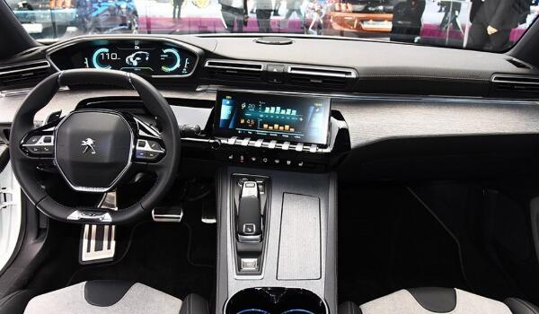 1.6T或1.8T最大功率150kw 標致508油耗多少真實油耗