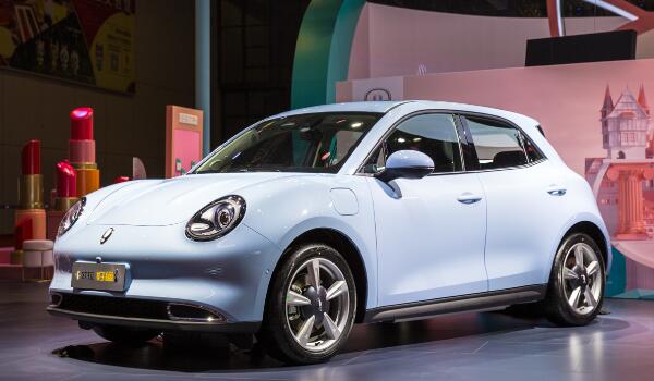 最大續航501km歐拉上榜 十幾萬的新能源汽車哪個好