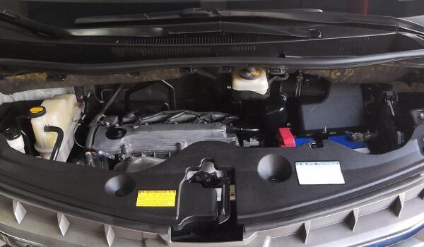 電動ottoman寬適豪華座艙椅 豐田埃爾法商務車價格為什么這么貴