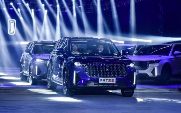 奔騰t99四驅價格 奔騰t99四驅多少錢