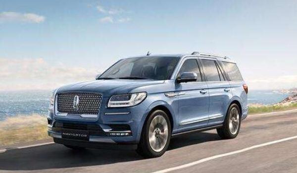 全尺寸SUV，庫里南顛覆你的認知（壕無人性）