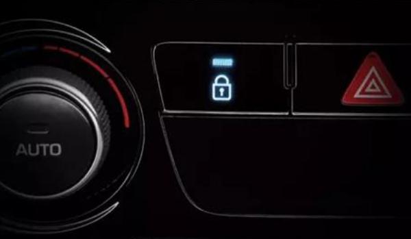 車速感應自動上鎖,防止突然打開車門的危險(感應開關)