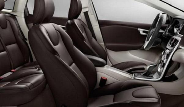 真皮座椅怎么保養(yǎng)，保持車內(nèi)衛(wèi)生清潔很重要（避免堅硬物品）