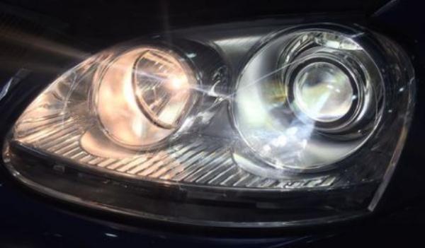 什么是近光燈，鹵素?zé)舸┩噶茫▋r(jià)格便宜、安裝方便）