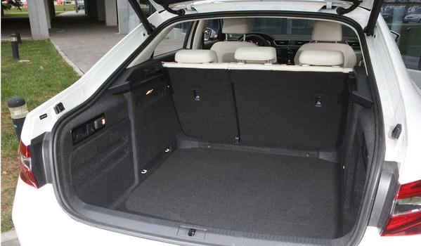 什么是電動后備廂位置記憶，智能記憶存儲高度（直接感應）