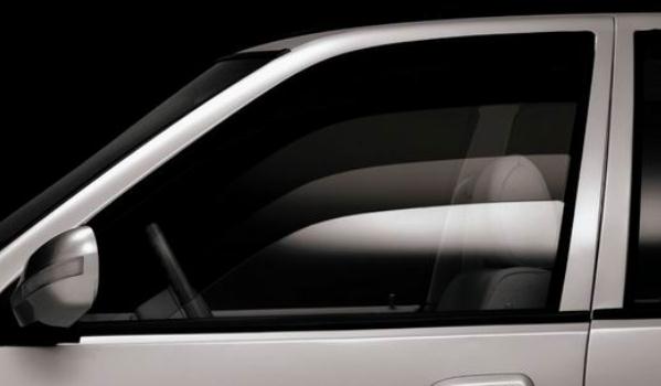 什么是車窗防夾手功能,智能識別很貼心(通過觸覺和視覺執(zhí)行)