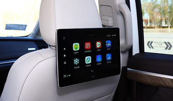 什么是后排液晶屏，高端車型的配置（長途坐車不寂寞）