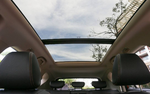 suv全景天窗容易漏水嗎 全景天窗suv日常怎么保養