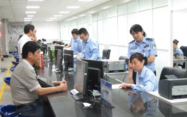 汽車(chē)違章怎么辦 車(chē)管所可以處理違章嗎