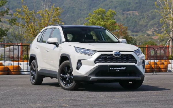 2021年25-30萬SUV推薦 探岳、昂科威、榮放怎么選