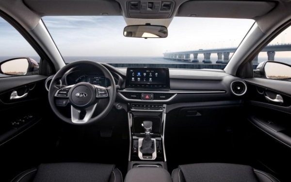 2021款起亞KX3什么時候上市 起亞KX3傲跑現已到店