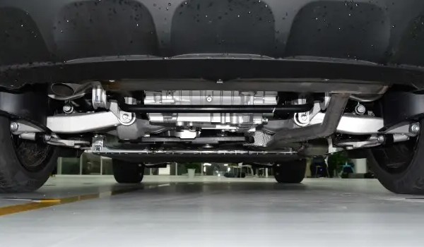 問界m5三大件是什么 1擋固定齒比變速箱(1.5T渦輪增壓發動機)