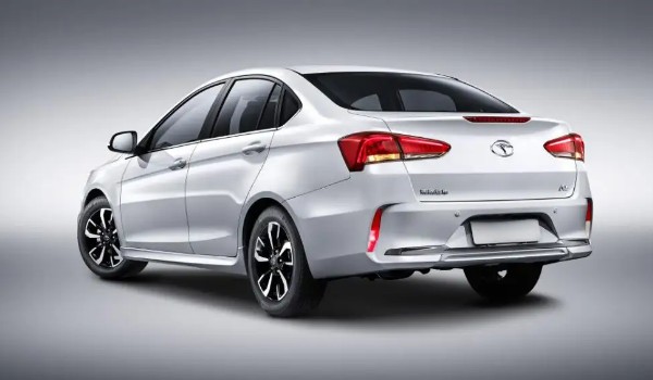 a5翼舞的外觀配色數(shù)量 五大外觀配色(藍色適合年輕人)