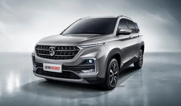 寶駿530怎么樣值得買嗎 搭載1.5T四缸發動機(百公里油耗6L)