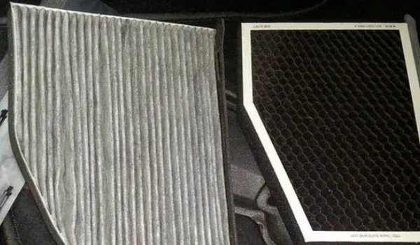 觀致5空調濾芯位置在哪里 位置在副駕駛手套箱內側