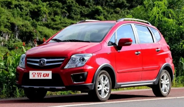 全界q1發(fā)動(dòng)機(jī)怎么樣 動(dòng)力十分充沛(搭載1.3L四缸發(fā)動(dòng)機(jī))