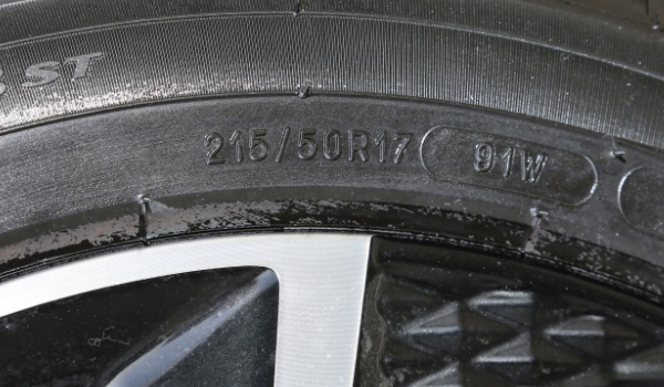 名爵5輪胎型號規格 名爵5的輪胎是什么品牌（瑪吉斯輪胎）