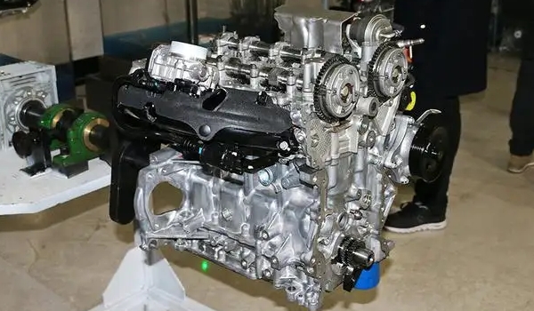 名爵6發動機怎么樣 搭載1.5T四缸發動機（百公里加速7.98秒）