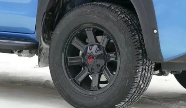 拓陸者勝途輪胎尺寸多少 輪胎型號規格為245/70 r16