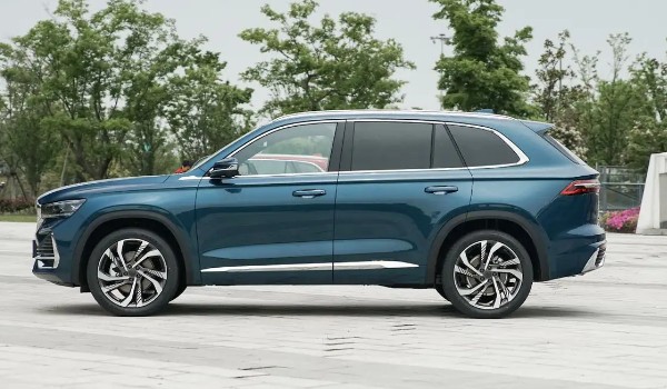 星越l和沃爾沃xc60有什么區(qū)別 沃爾沃xc60動(dòng)力強(qiáng)(星越l配置豐富)