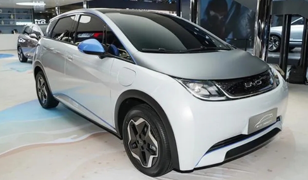 比亞迪海豚二手車(chē)價(jià)格 市場(chǎng)成交價(jià)9萬(wàn)起(第一年保值率75%)