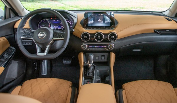 日產軒逸的變速箱怎么樣 變速連貫平順(搭載兩款變速箱)