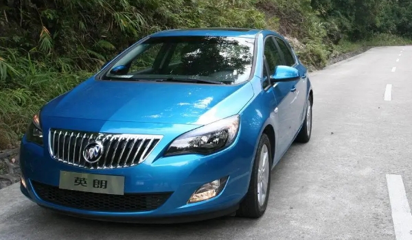 別克英朗是什么發動機 搭載兩款發動機（1.5L四缸和1.5T三缸）