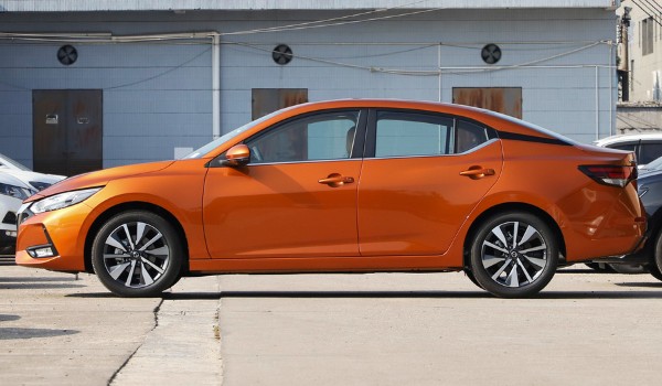 日產軒逸的外觀配色有哪些 采用五大外觀配色(珠光白配色耐看)