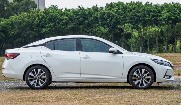 日產軒逸分期首付多少 分期首付2萬(36期月供1752)