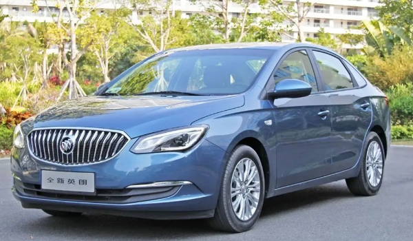 別克英朗怎么樣 動力夠用油耗低(搭配四個安全氣囊)