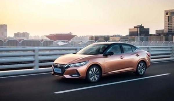 日產軒逸發動機怎么樣 搭載1.2L三缸和1.6L四缸兩款發動機（油耗非常節省）