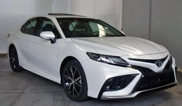 豐田凱美瑞是什么發動機 動力十分充沛(采用兩款發動機配置)