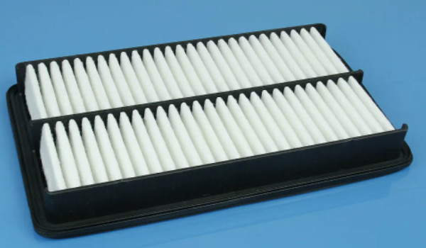 速騰空氣濾芯在什么位置 發動機艙右下方黑色管道旁