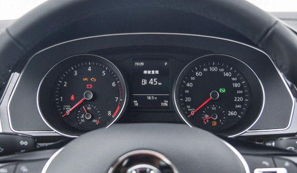 大眾帕薩特油表針不動什么原因 有兩大原因導致(兩大解決方案)